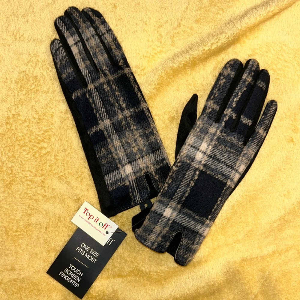 NWT touch Screen mittens